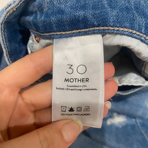 Mother The Insider Ankle Chew in Destroyed Bills - Size 30 - Picture 9 of 15